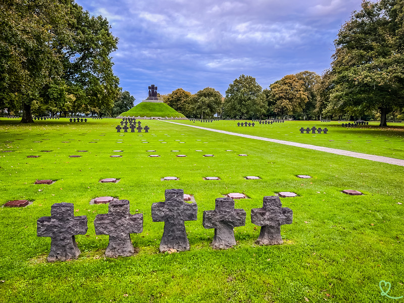 visit-german-military-cemetery-la-cambe